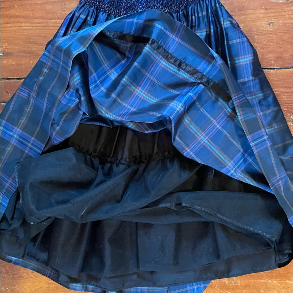 Ralph Lauren silk taffeta smocked holiday dress 6 - Picture 7 of 10